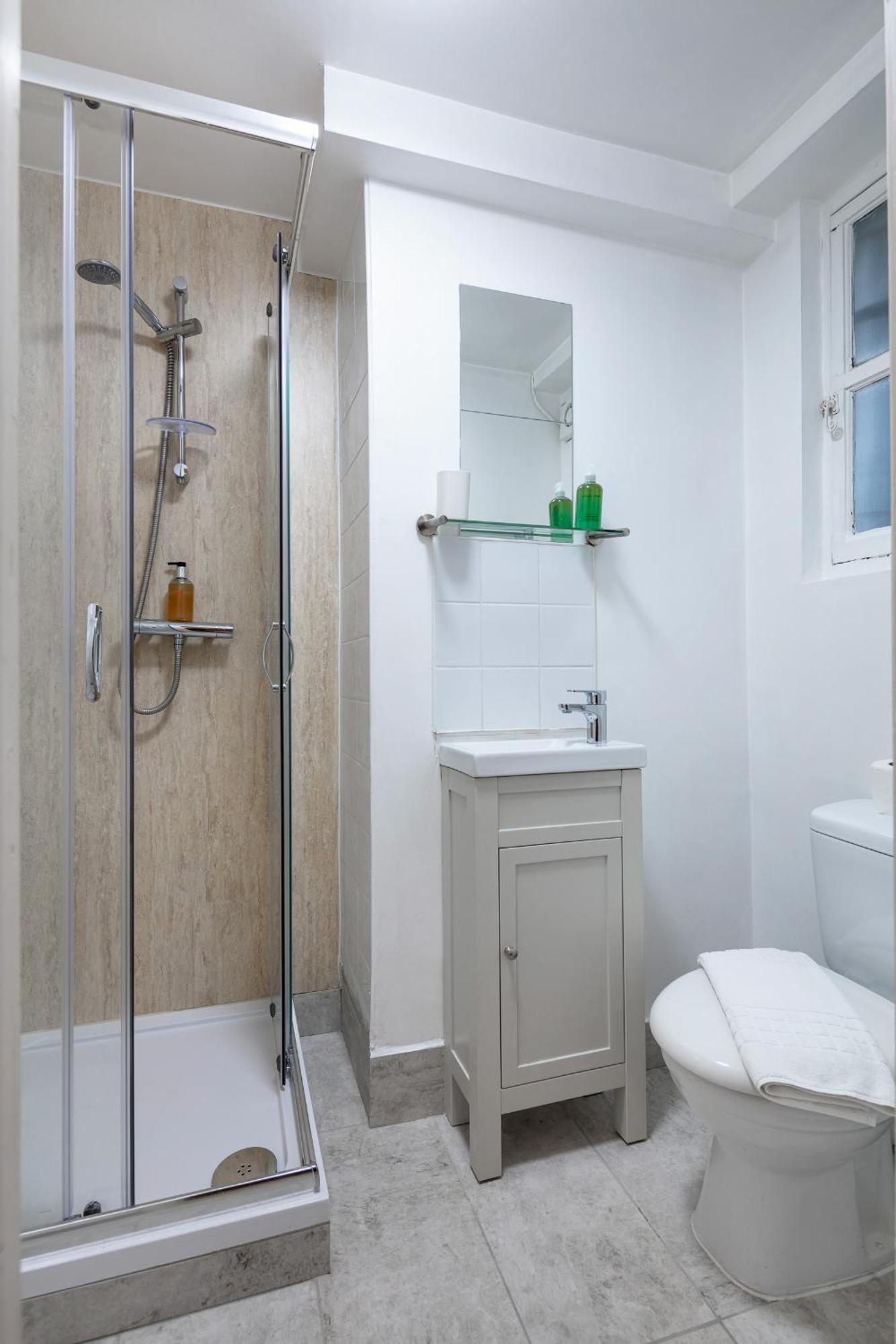 Elegant Kensington Apartment With Patio Λονδίνο Εξωτερικό φωτογραφία