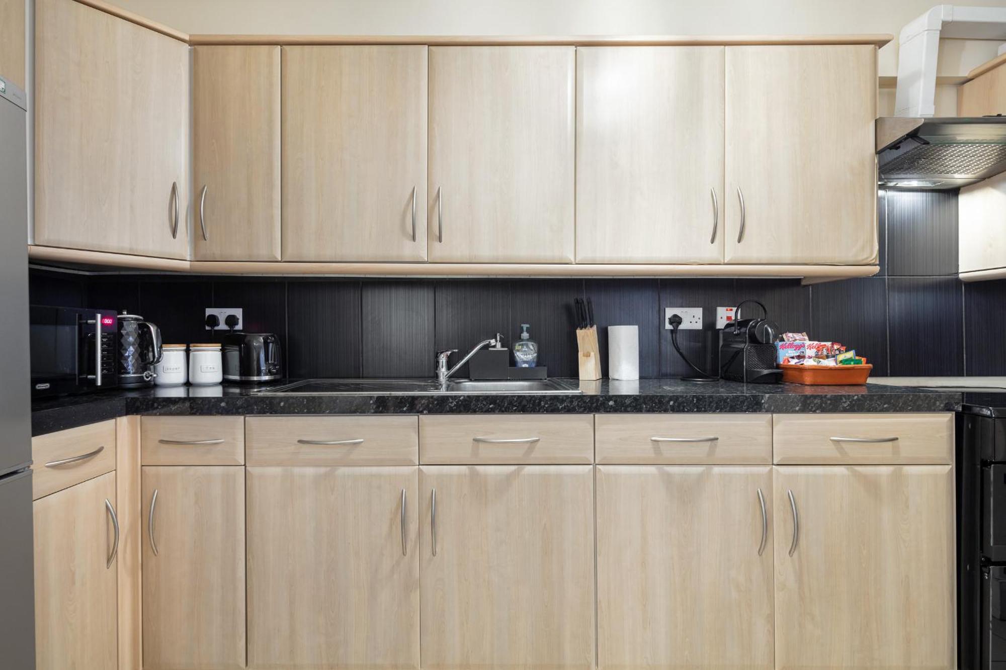 Elegant Kensington Apartment With Patio Λονδίνο Εξωτερικό φωτογραφία
