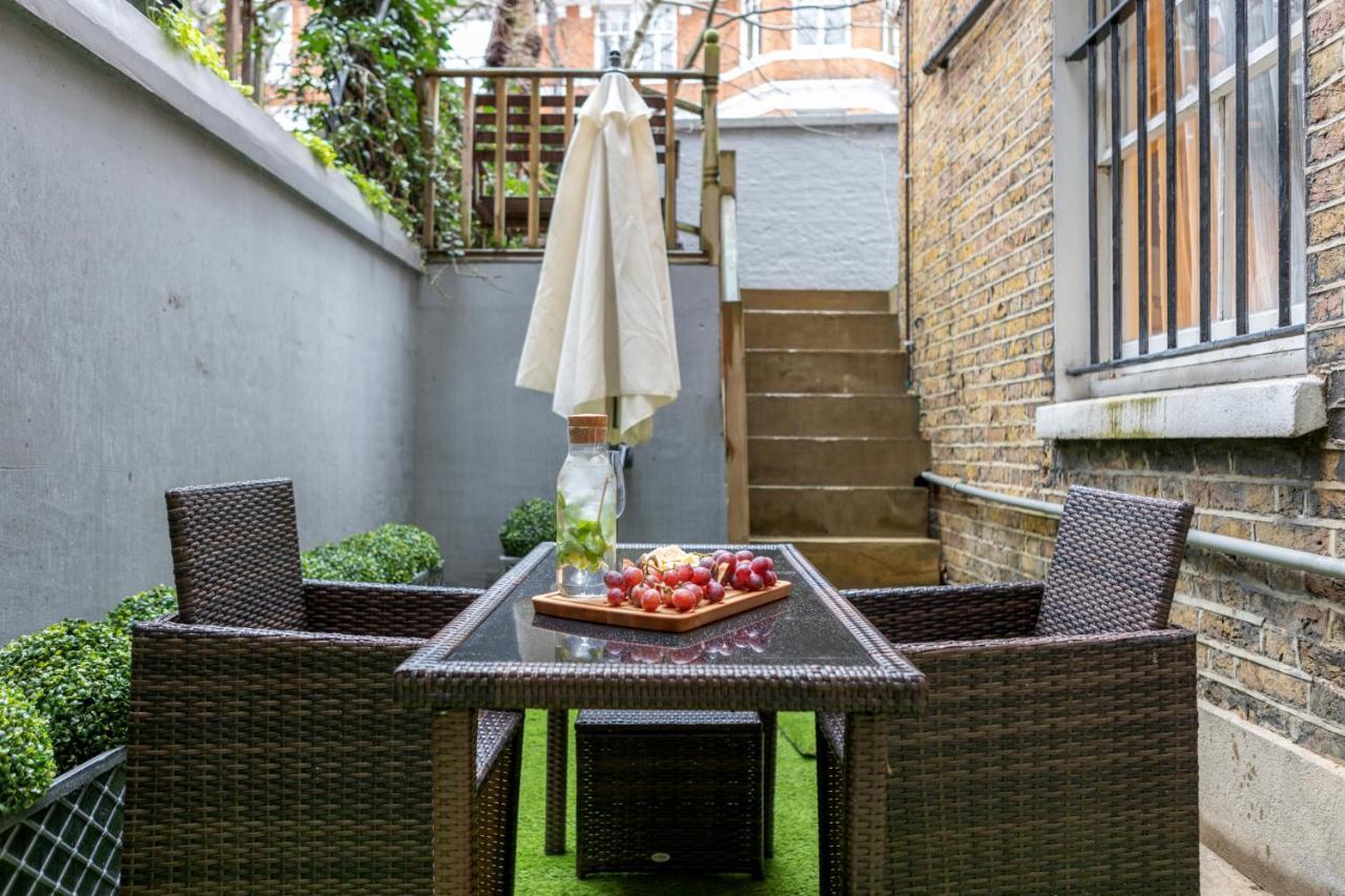 Elegant Kensington Apartment With Patio Λονδίνο Εξωτερικό φωτογραφία