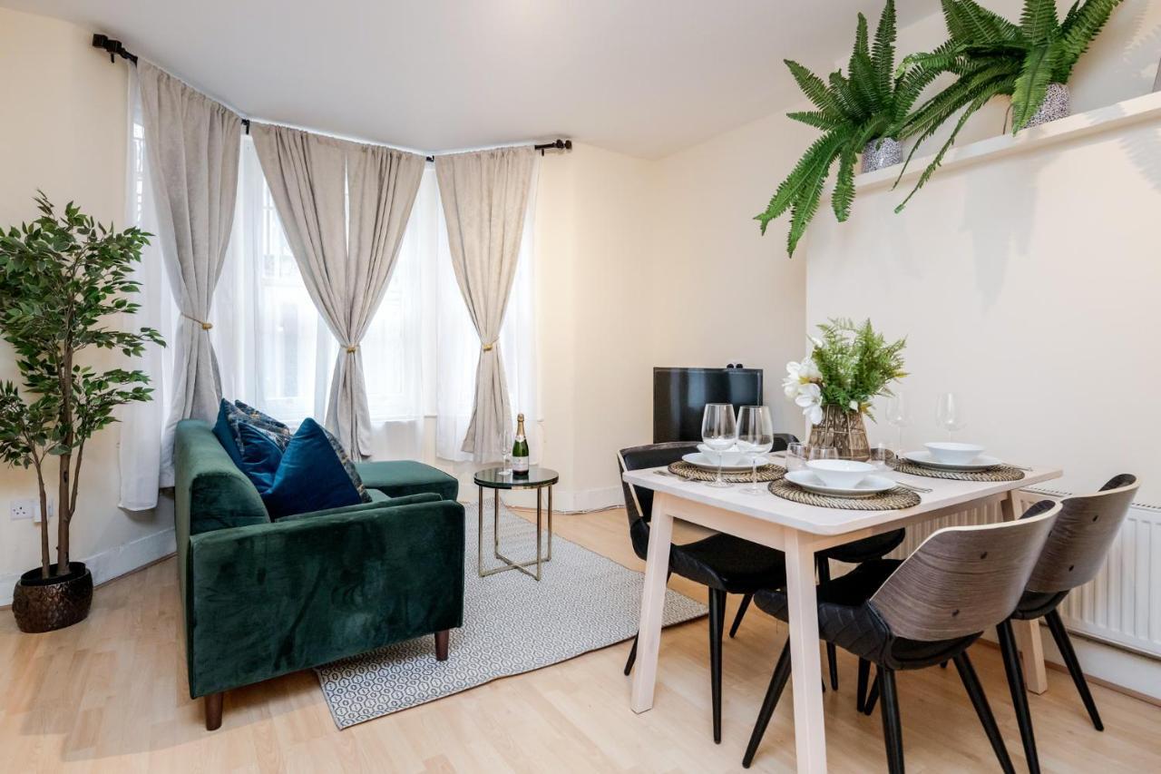 Elegant Kensington Apartment With Patio Λονδίνο Εξωτερικό φωτογραφία